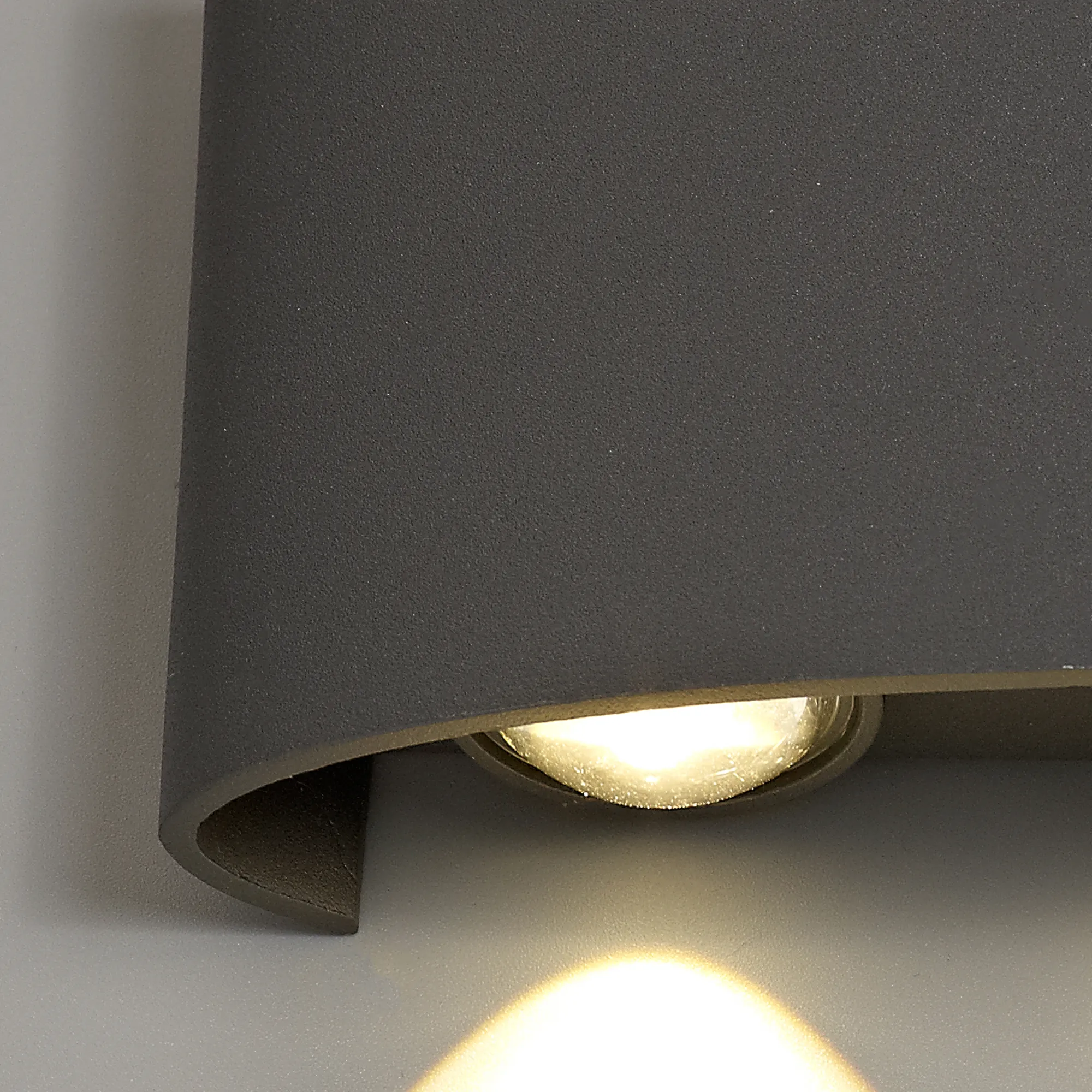 Leoni Wall Light 6W LED IP54 Anthracite D0451  Deco Leoni